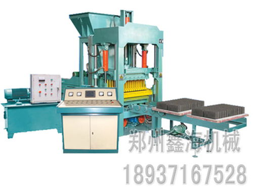 h0413選擇低噪音免燒磚機提高生產效率